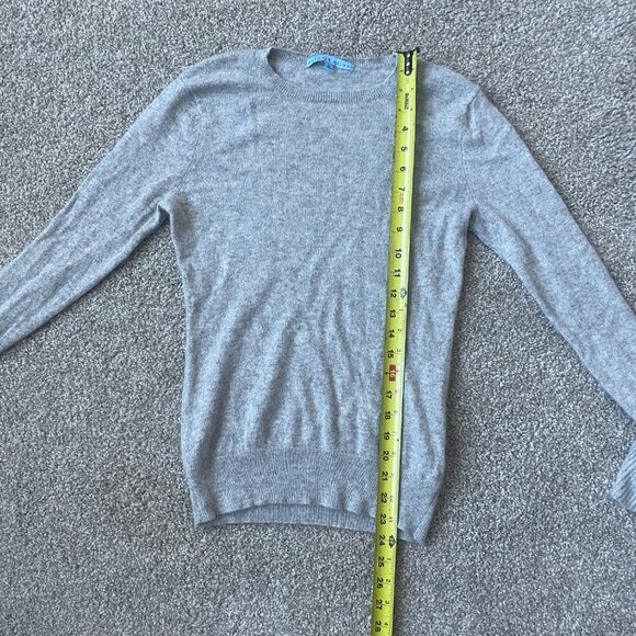 Antonio Melani Light Gray Vera Poet Ruffle Cuff 100% Cashmere Sweater - Picture 5 of 10